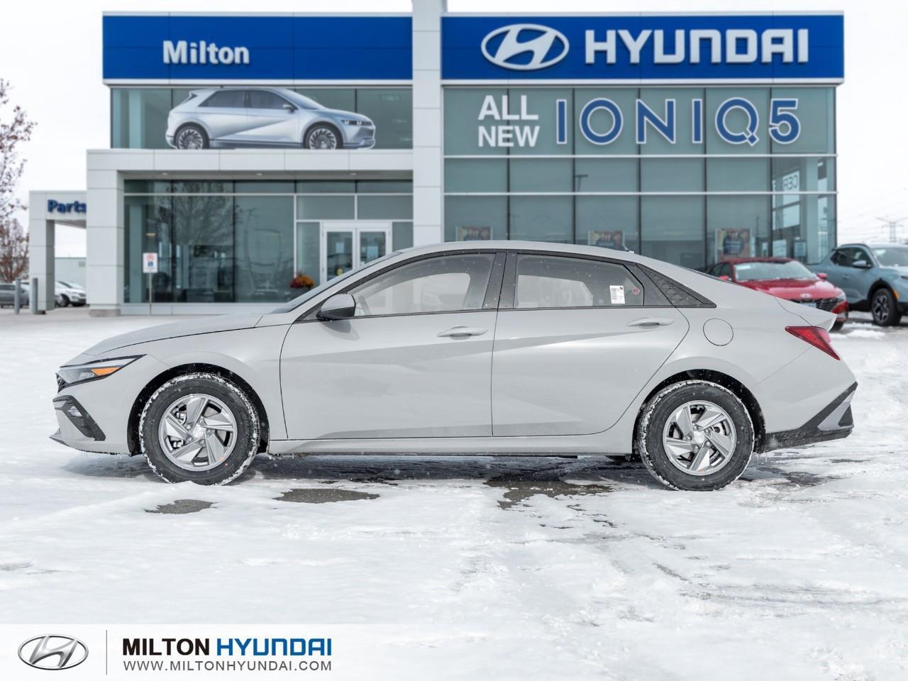 2026 Hyundai Elantra ESSENTIAL 4DR SEDAN Photo2