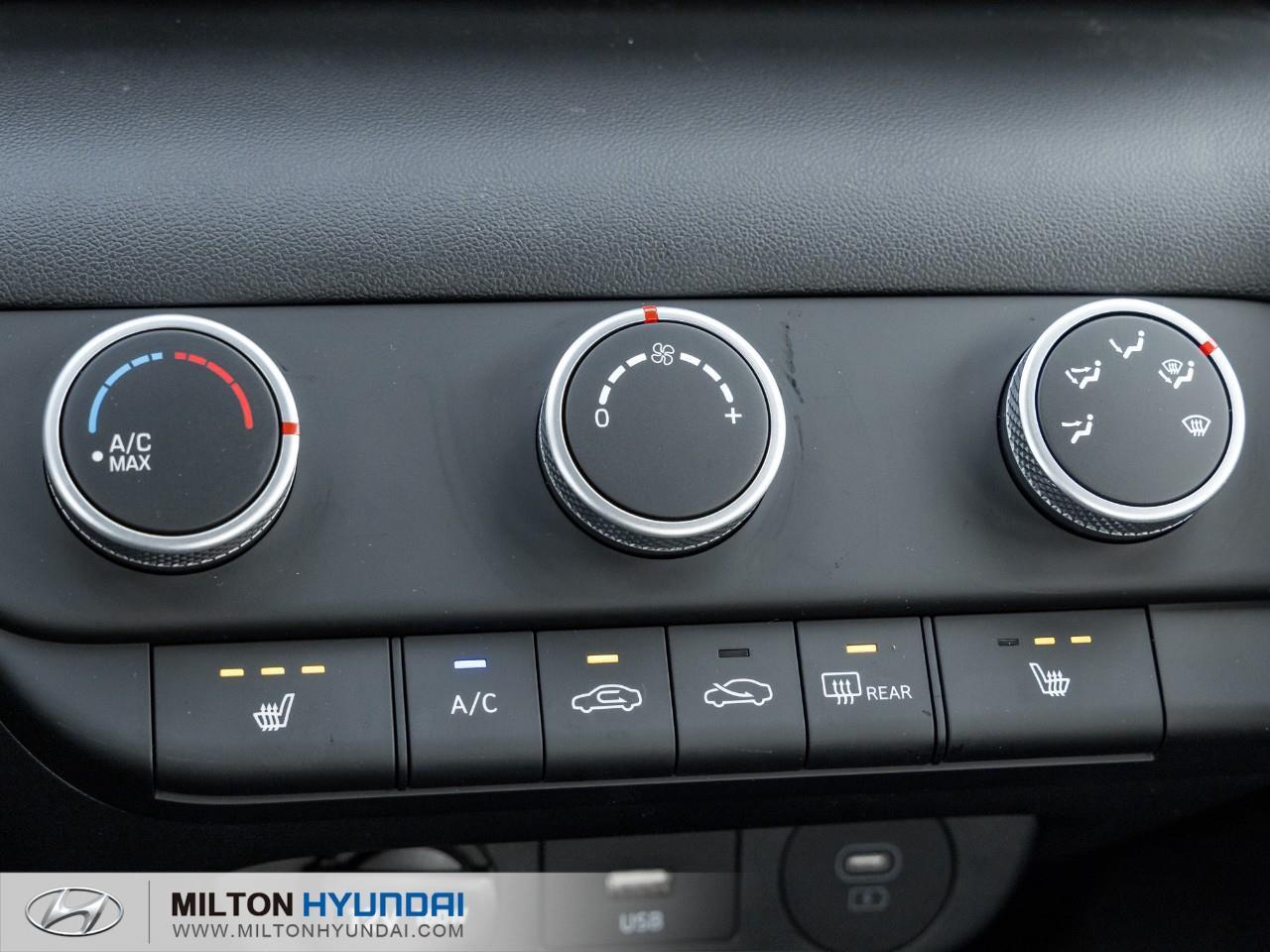 2026 Hyundai Elantra ESSENTIAL 4DR SEDAN Photo