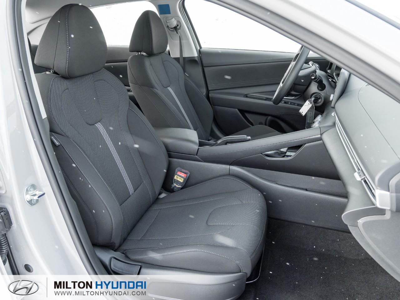 2026 Hyundai Elantra ESSENTIAL 4DR SEDAN Photo