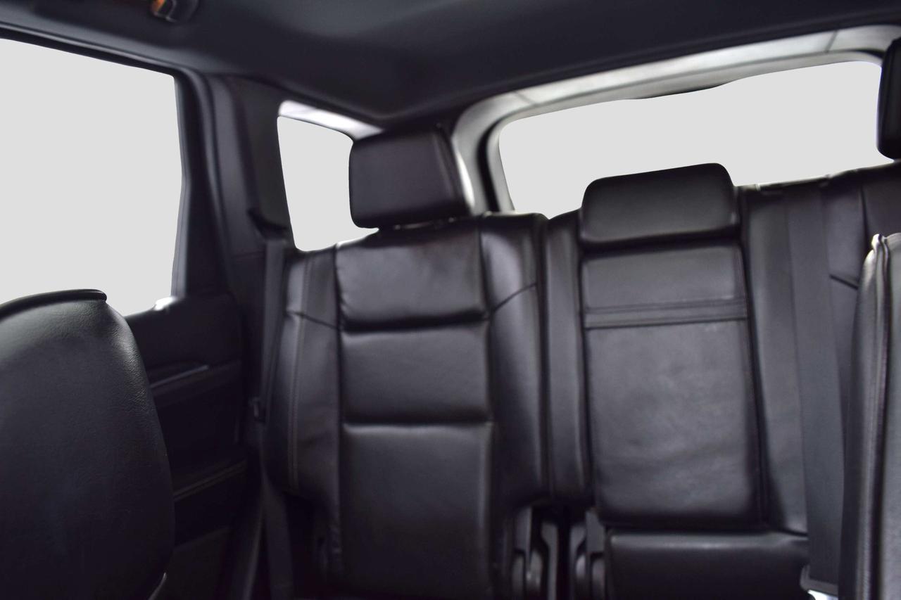 2015 Jeep Grand Cherokee Overland Photo