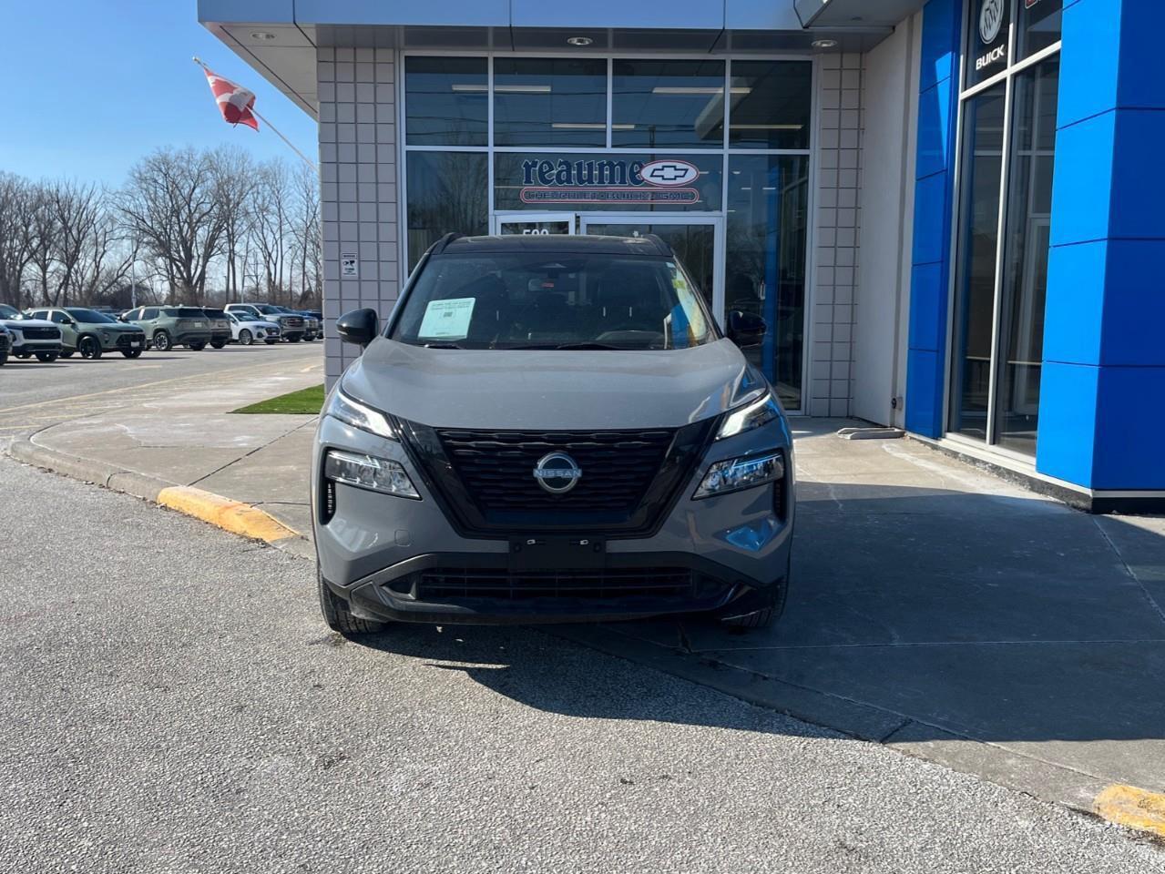 2023 Nissan Rogue SV MIDNIGHT PKG LEAHTER AND SUNROOF Photo