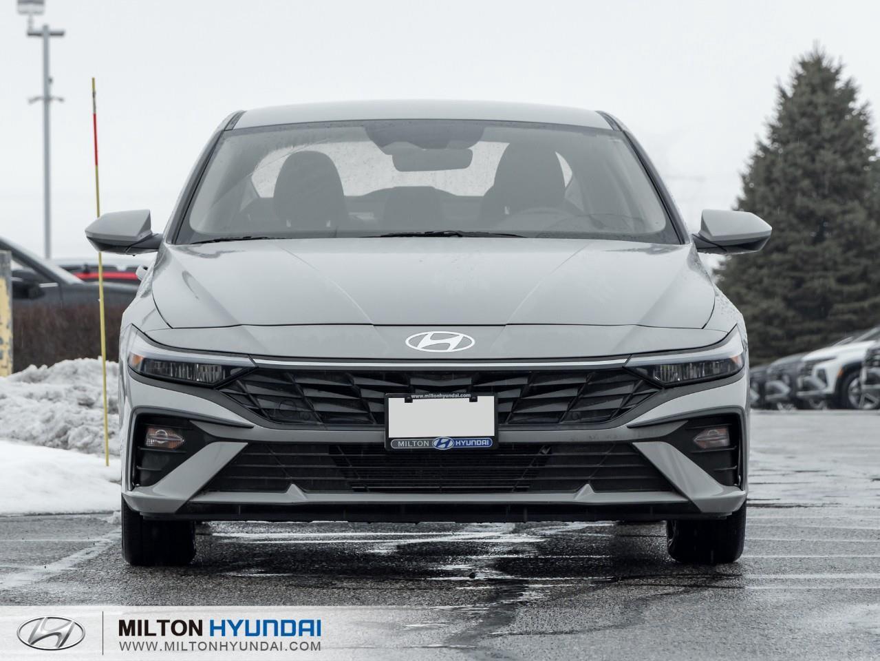 2025 Hyundai Elantra ESSENTIAL 4DR SEDAN Photo