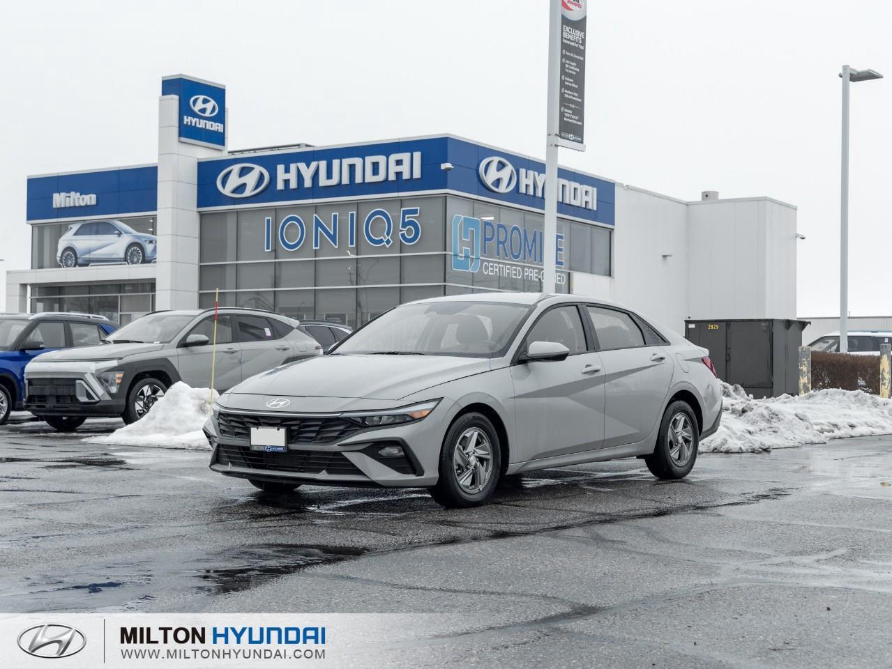 2025 Hyundai Elantra ESSENTIAL 4DR SEDAN Photo