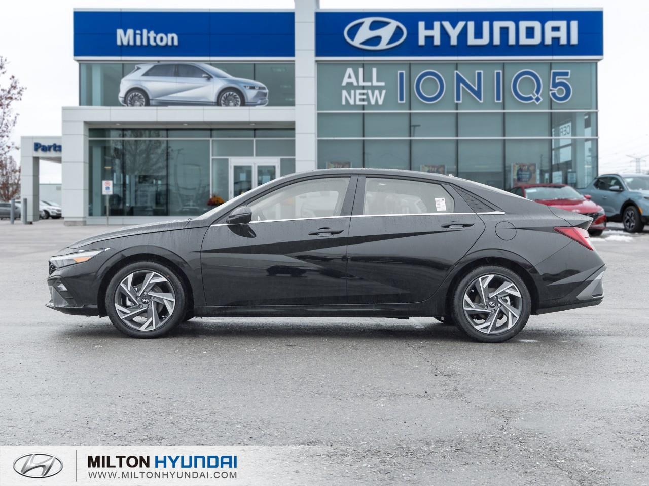 2026 Hyundai Elantra HEV Luxury 4dr Sedan Photo