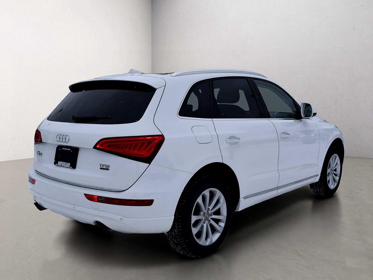 2016 Audi Q5 AWD Progressiv Panoramic Sunroof Photo