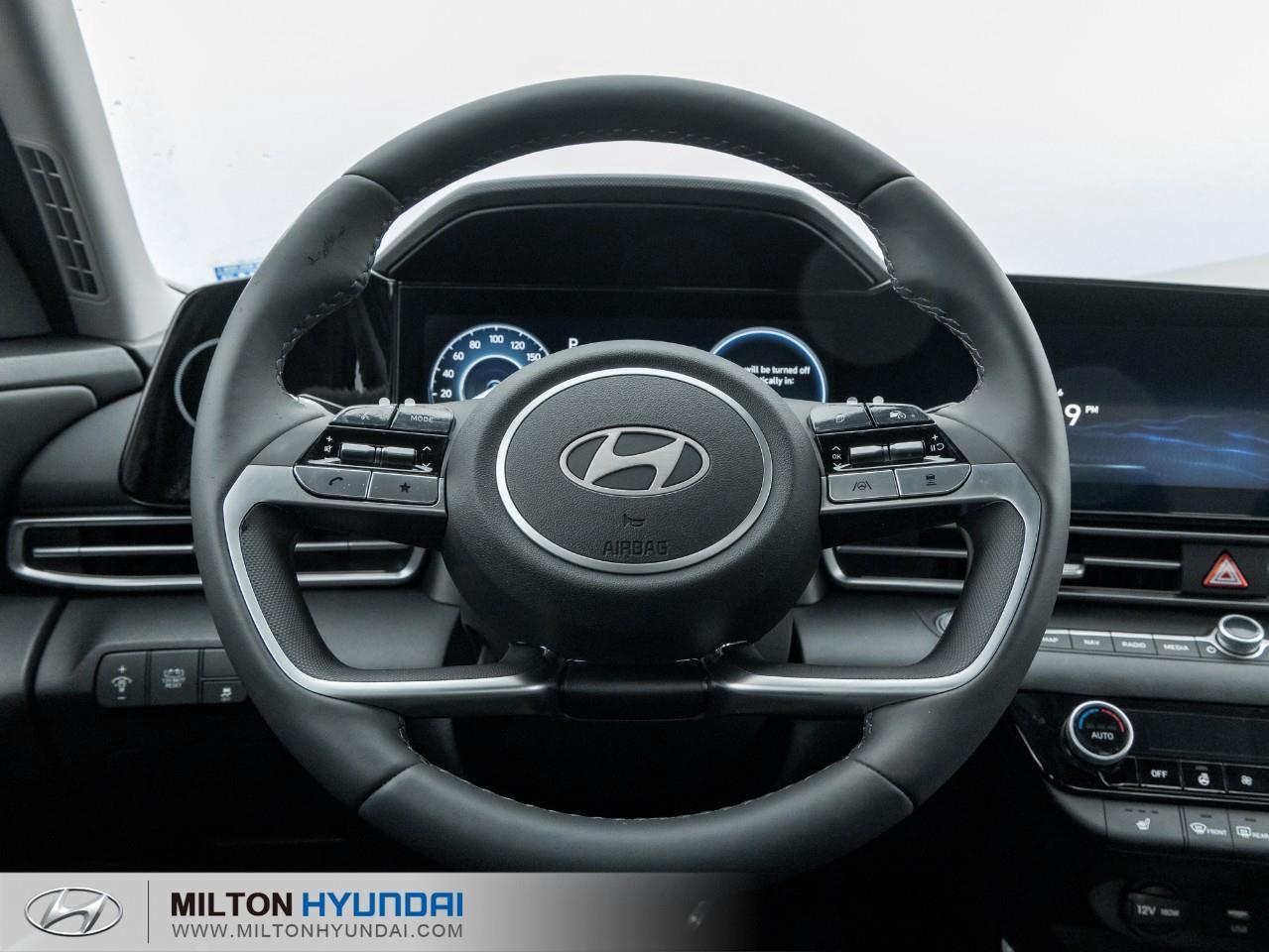 2026 Hyundai Elantra HEV Luxury 4dr Sedan Photo