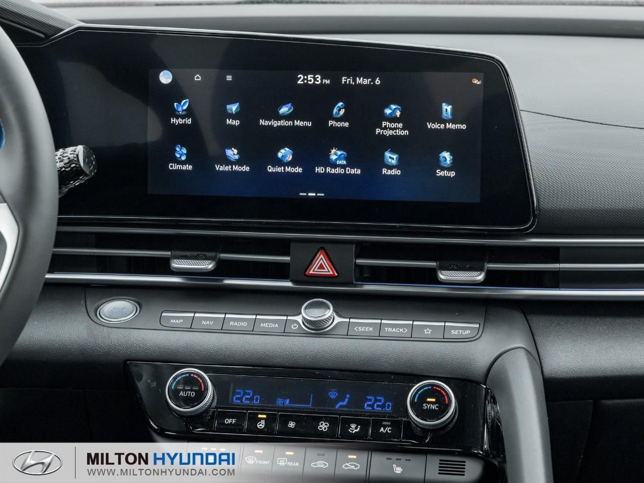 2026 Hyundai Elantra HEV Luxury 4dr Sedan Photo