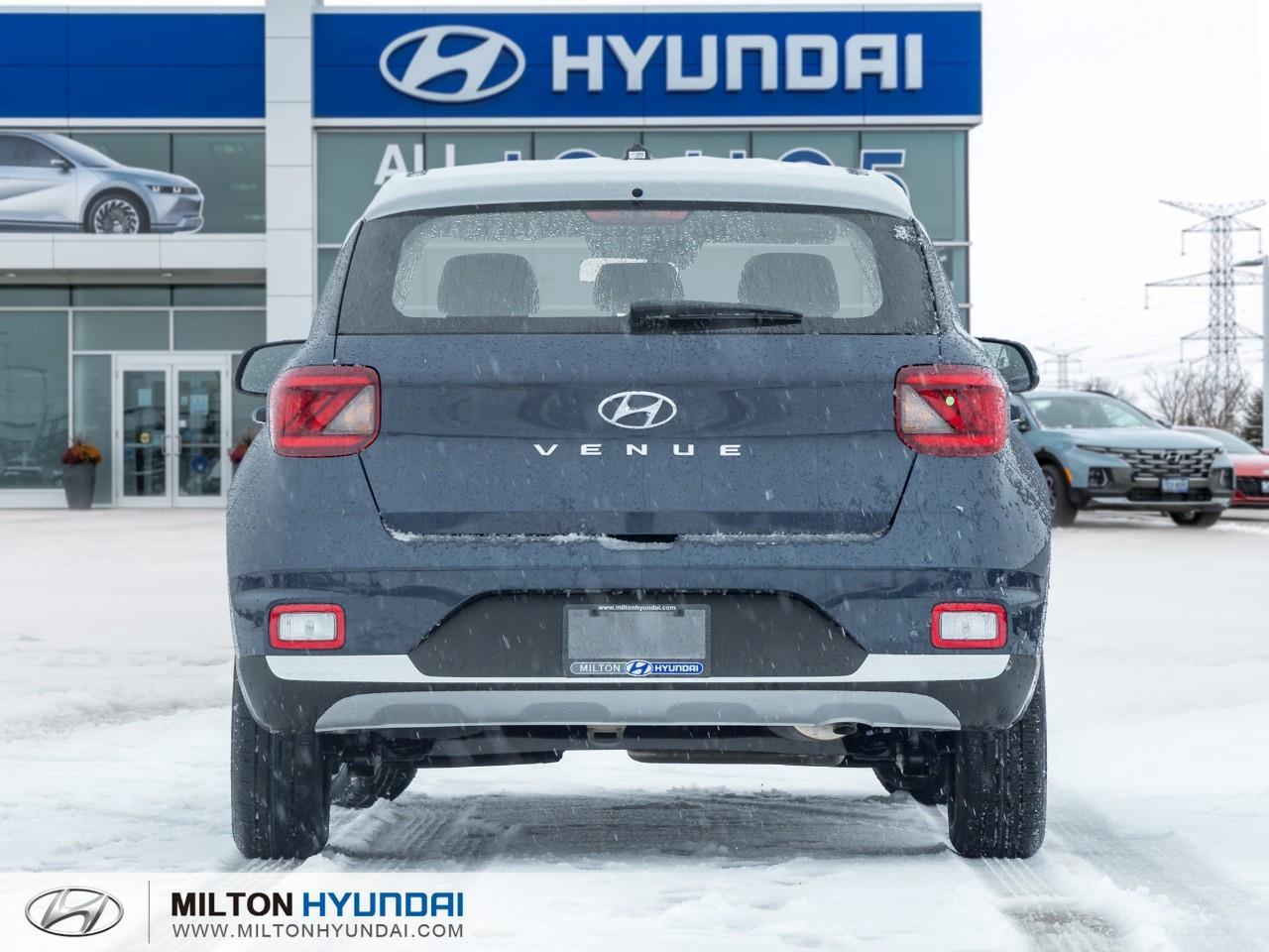 2026 Hyundai Venue Essential w/Two-Tone 4dr Front-Wheel Drive Photo