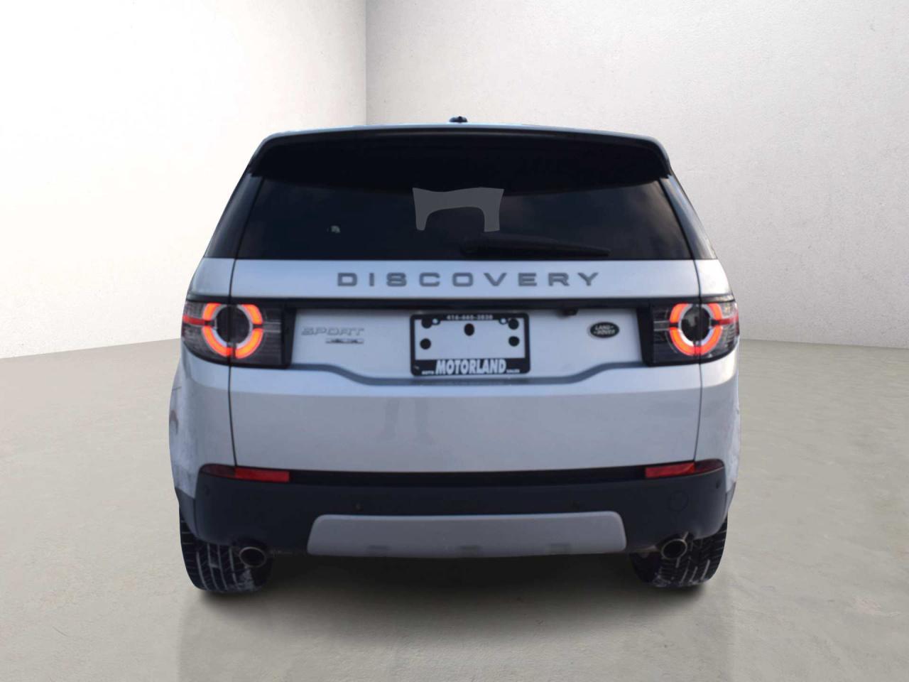 2016 Land Rover Discovery Sport 7 Passengers HSE Navigation Panoramic Roof Photo