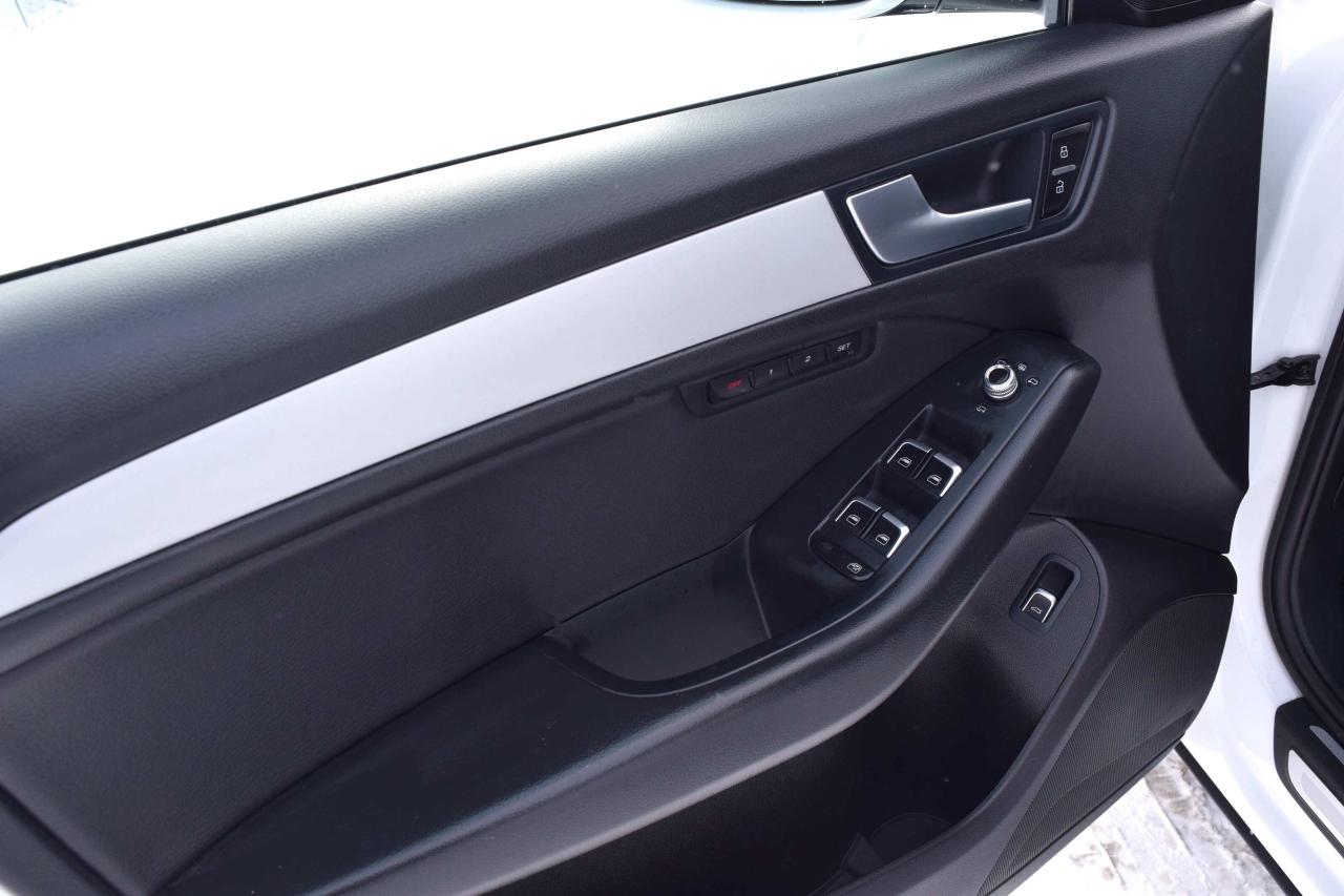 2017 Audi Q5 Komfort AWD Panoramic Sunroof Photo