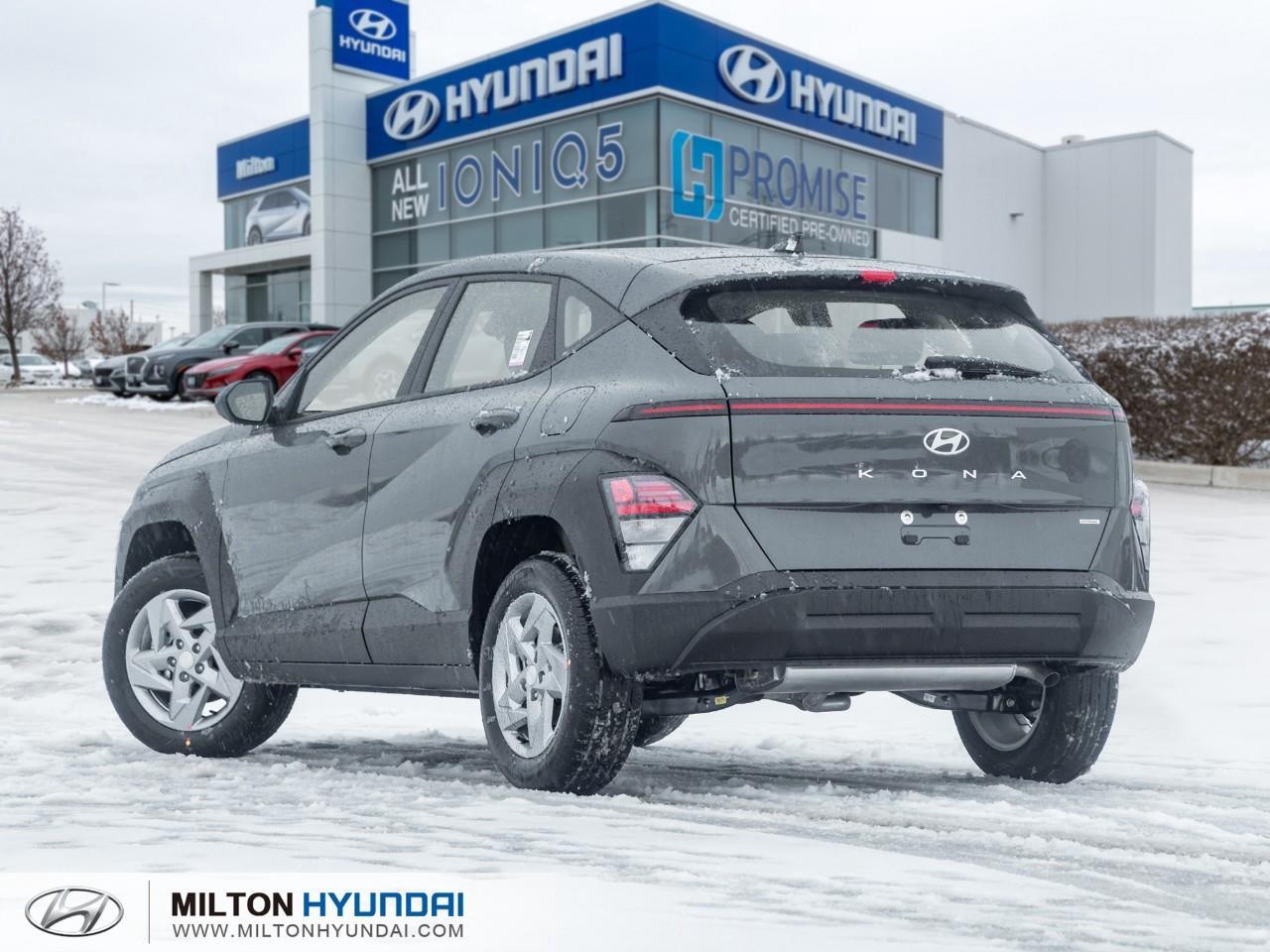 2026 Hyundai KONA 2.0L Essential 4dr All-Wheel Drive Photo4
