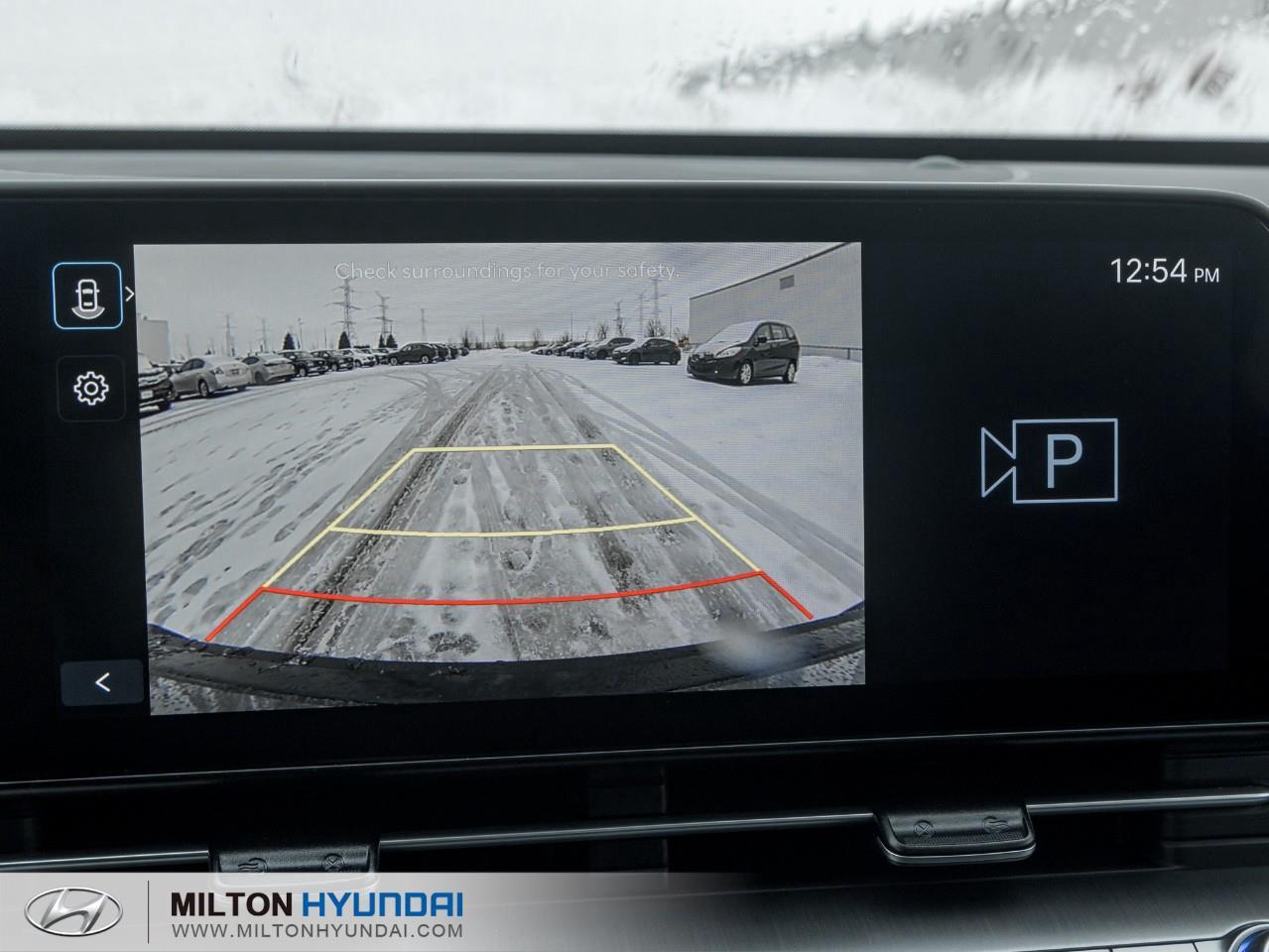 2026 Hyundai KONA 2.0L Essential 4dr All-Wheel Drive Photo