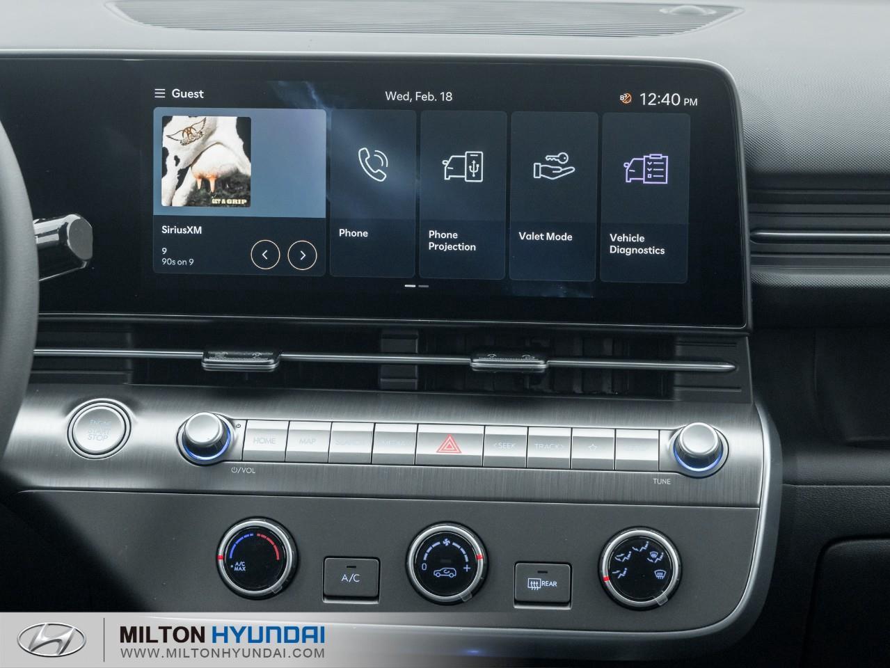 2026 Hyundai KONA 2.0L Essential 4dr All-Wheel Drive Photo