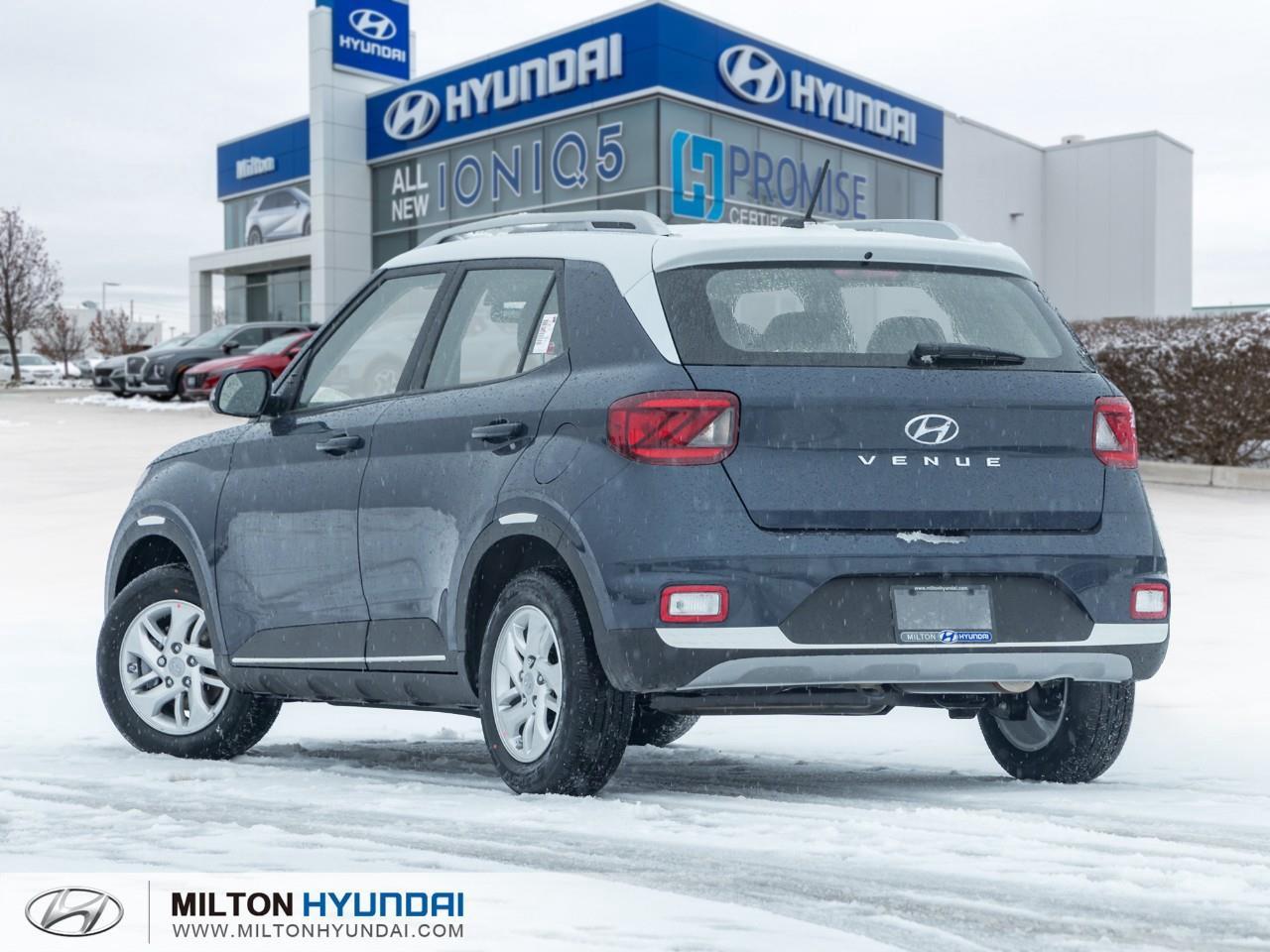 2026 Hyundai Venue Preferred w/Two-Tone 4dr Front-Wheel Drive Photo