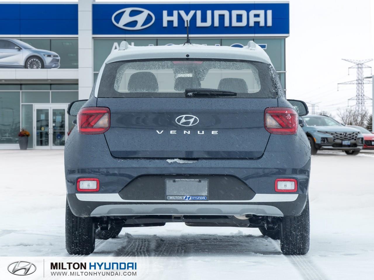 2026 Hyundai Venue Preferred w/Two-Tone 4dr Front-Wheel Drive Photo