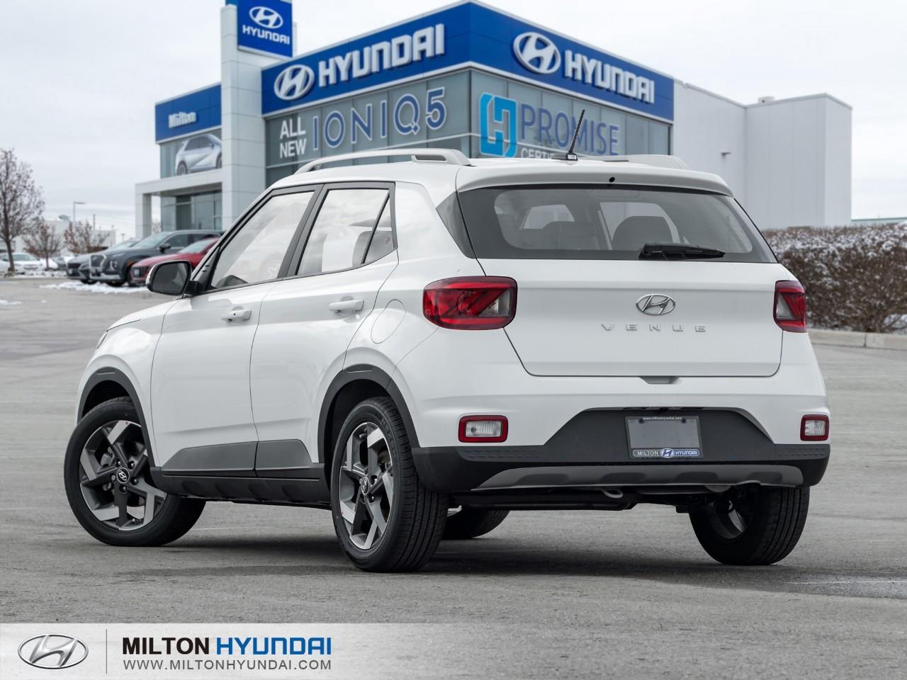 2026 Hyundai Venue Ultimate w/Black Interior 4dr Front-Wheel Drive Photo