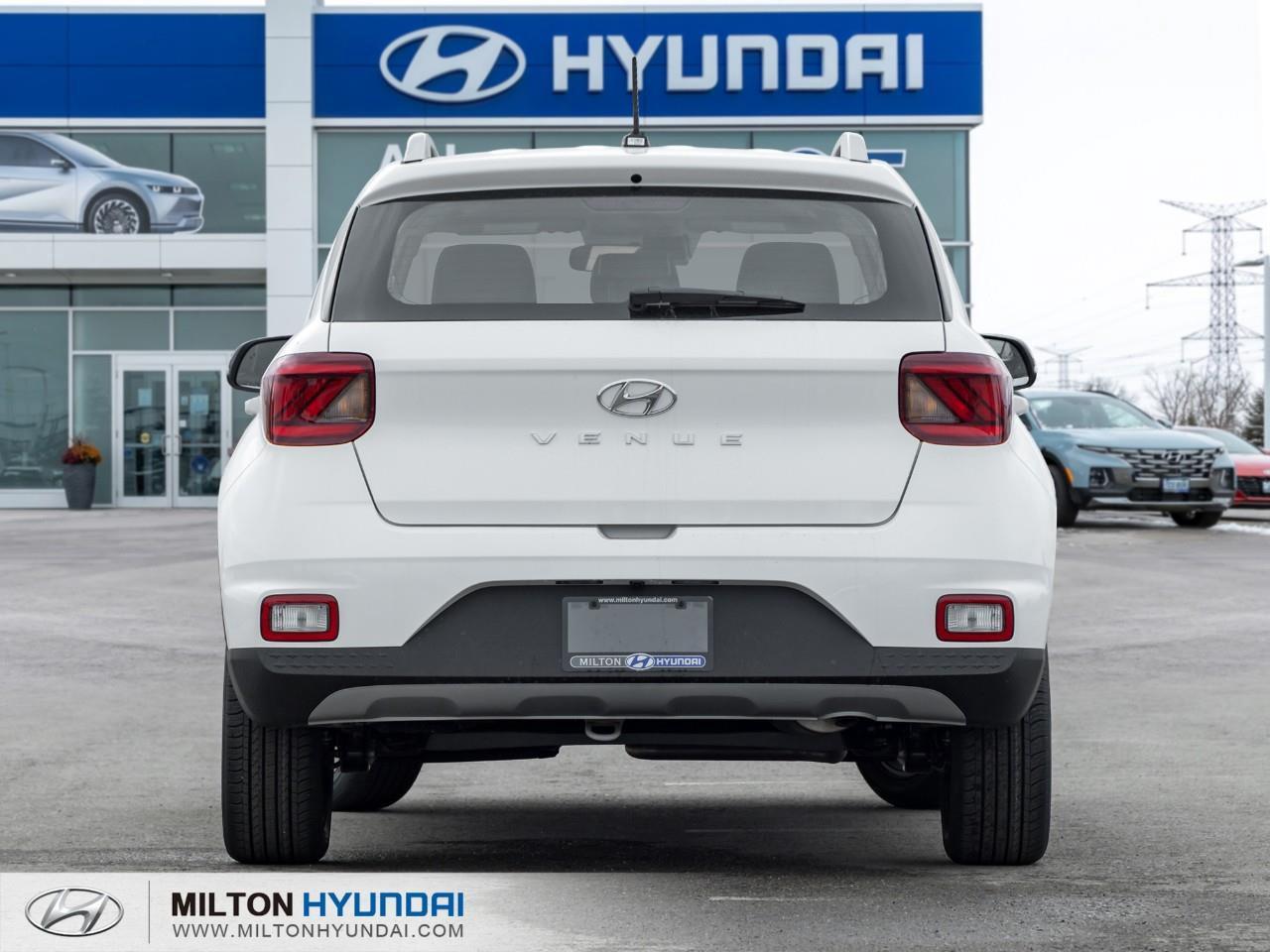 2026 Hyundai Venue Ultimate w/Black Interior 4dr Front-Wheel Drive Photo