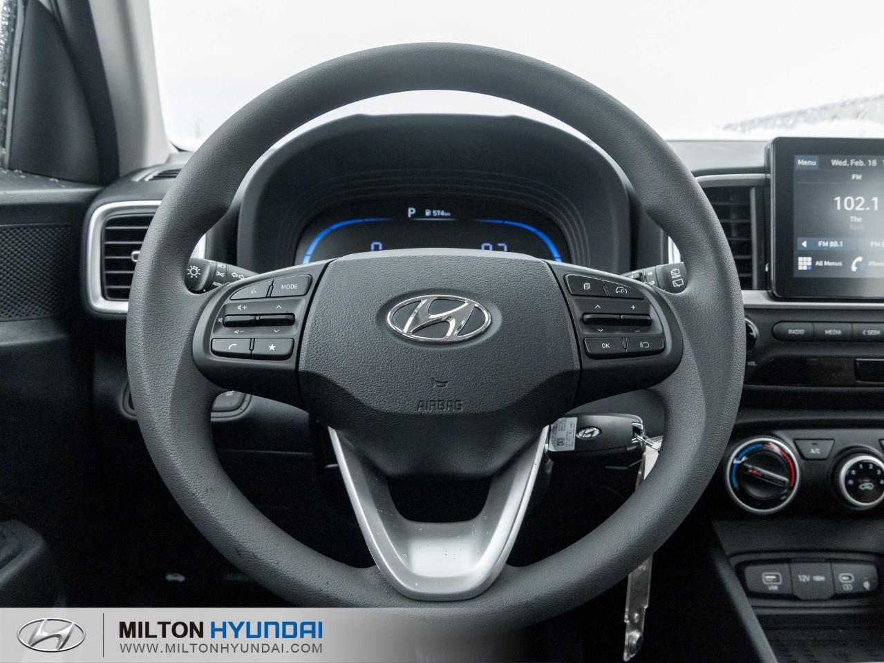 2026 Hyundai Venue Essential w/Two-Tone 4dr Front-Wheel Drive Photo