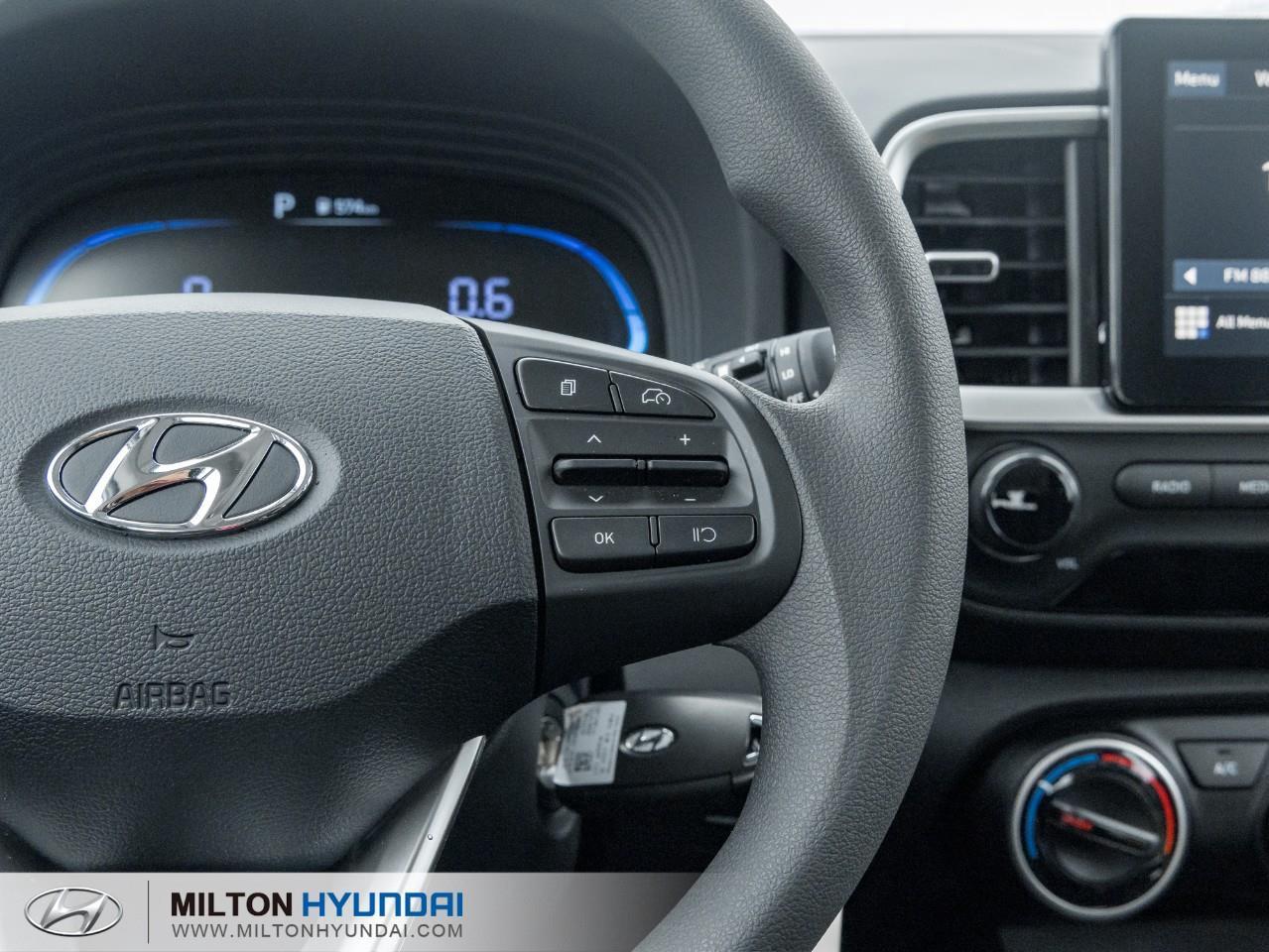 2026 Hyundai Venue Essential w/Two-Tone 4dr Front-Wheel Drive Photo