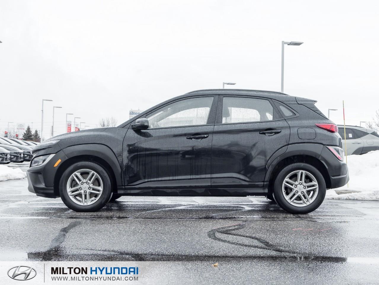 2023 Hyundai KONA 2.0L Essential 4dr All-Wheel Drive Photo2