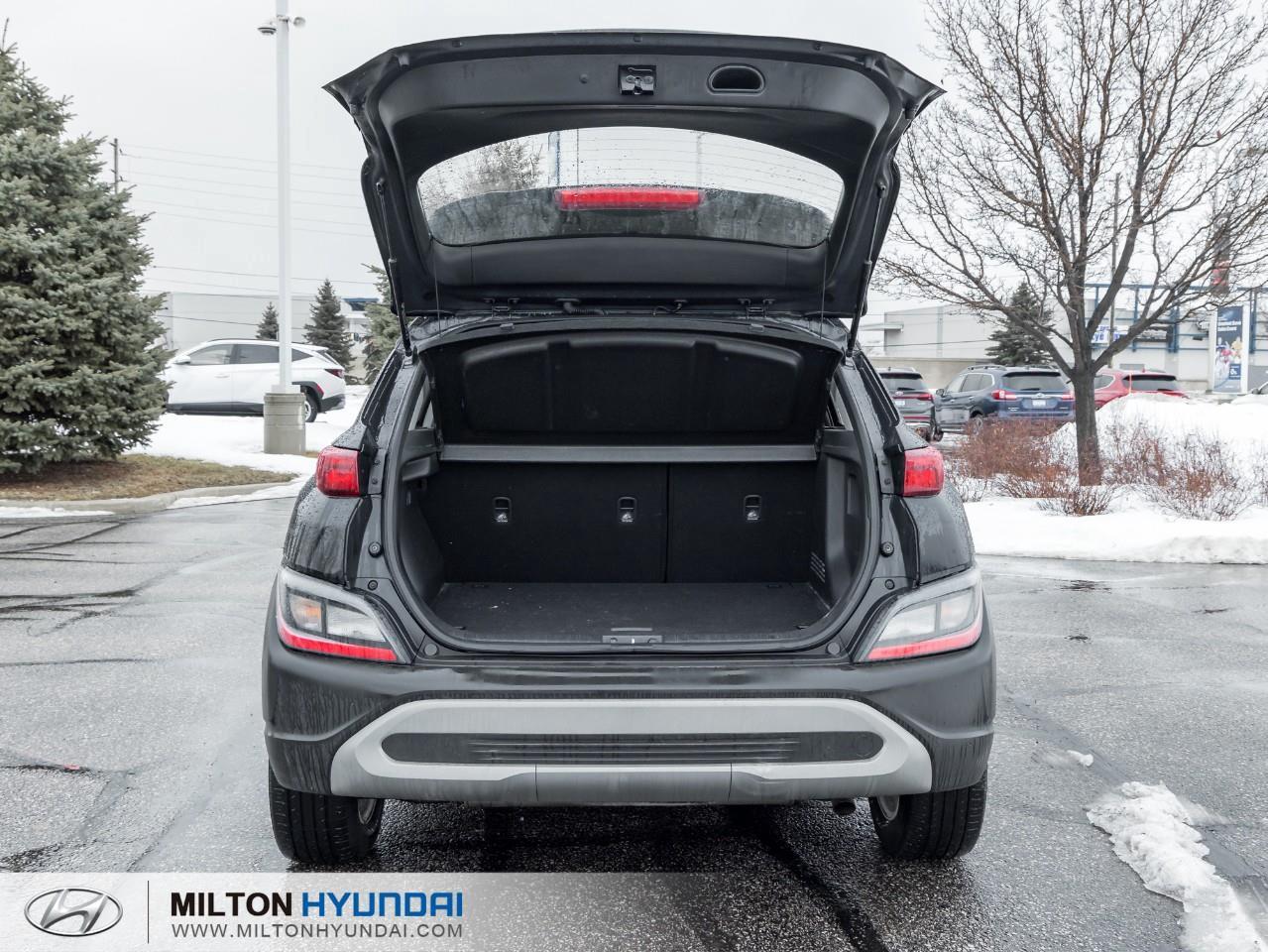 2023 Hyundai KONA 2.0L Essential 4dr All-Wheel Drive Photo