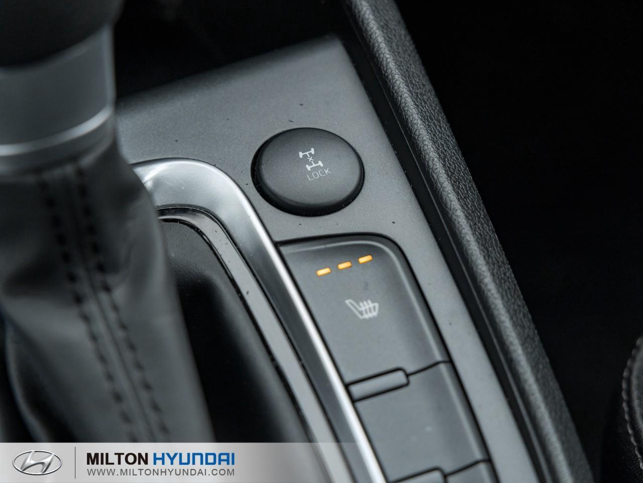 2023 Hyundai KONA 2.0L Essential 4dr All-Wheel Drive Photo