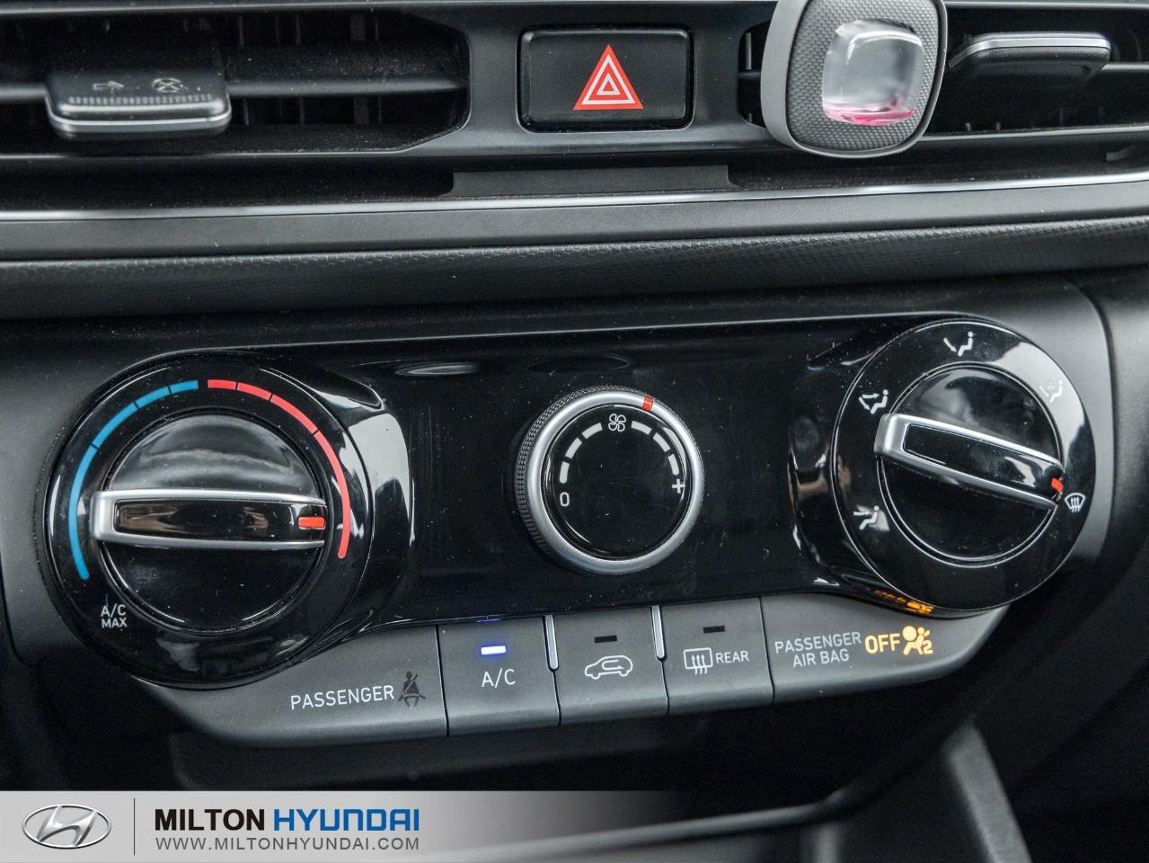 2023 Hyundai KONA 2.0L Essential 4dr All-Wheel Drive Photo