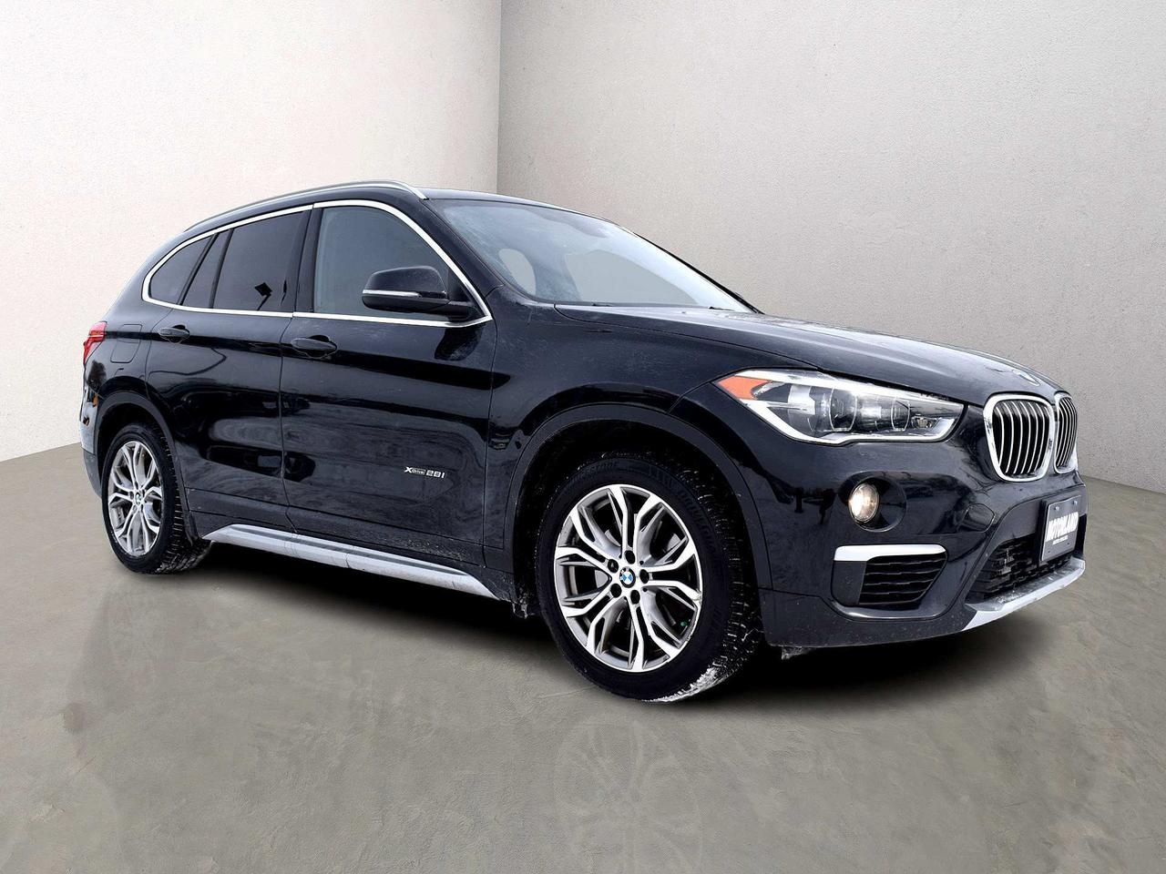 2016 BMW X1 xDrive28i Navi HUD Panoramic Sunroof Photo2