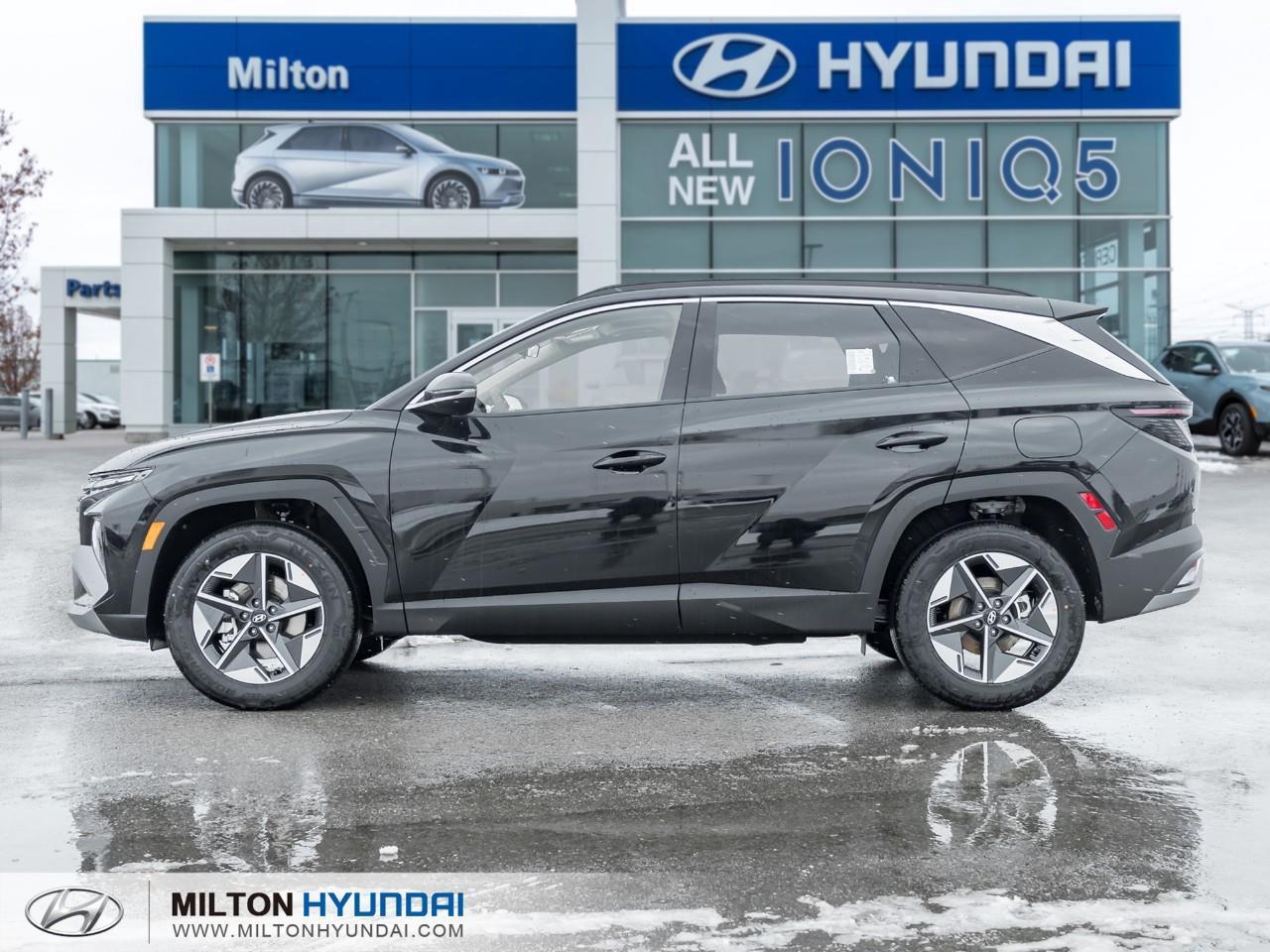 2026 Hyundai Tucson Preferred w/Trend Package 4dr All-Wheel Drive Photo2