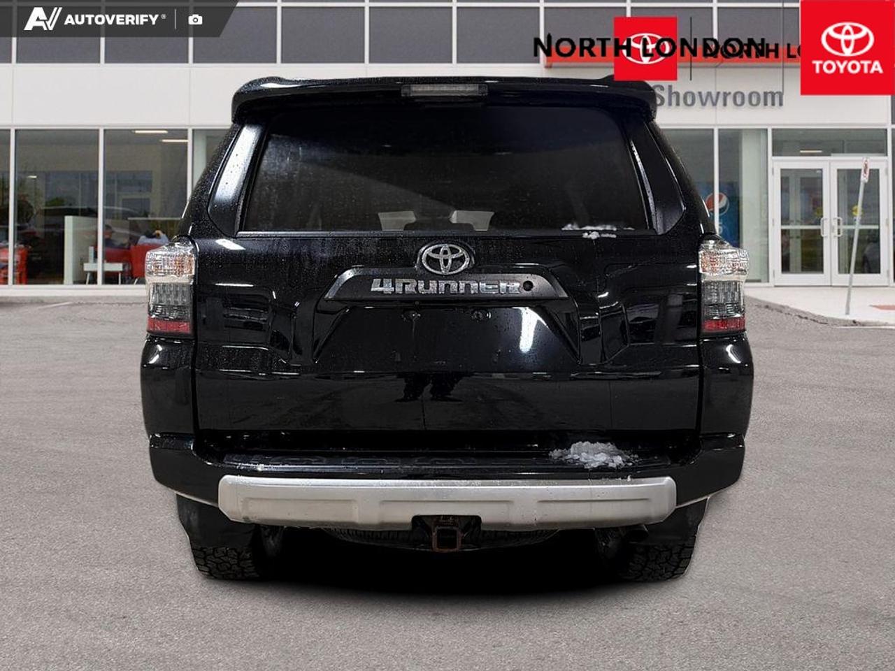 2019 Toyota 4Runner SR5 4dr 4x4 Photo4