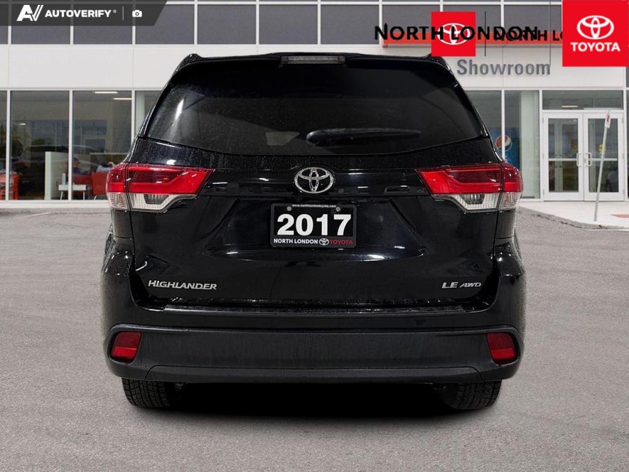 2017 Toyota Highlander  Photo