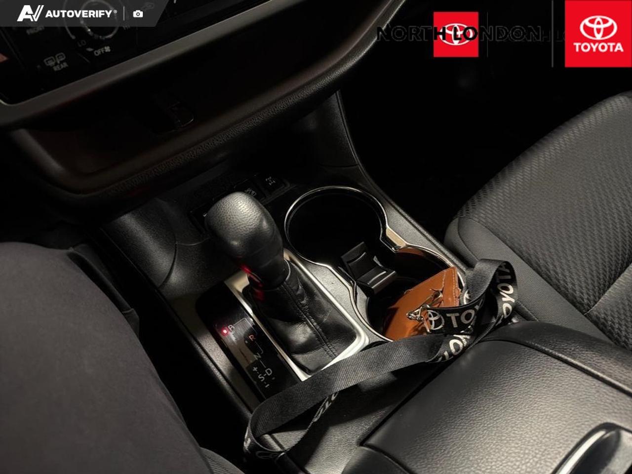 2017 Toyota Highlander  Photo