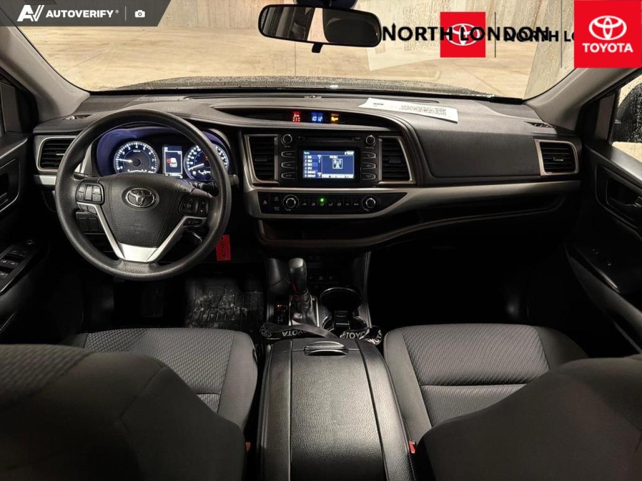 2017 Toyota Highlander  Photo