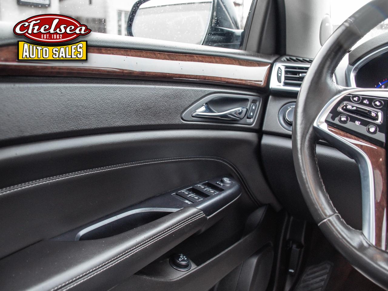 2014 Cadillac SRX Luxury Collection AWD Photo