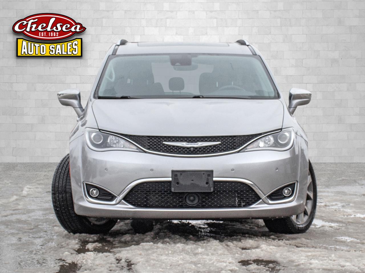 2017 Chrysler Pacifica Limited Photo