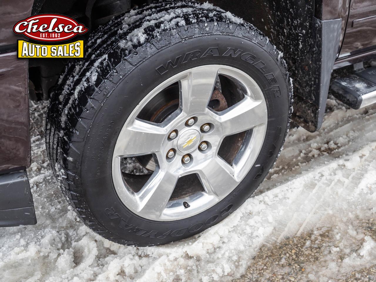 2016 Chevrolet Silverado 1500 LT DOUBLE CAB 4WD Photo3