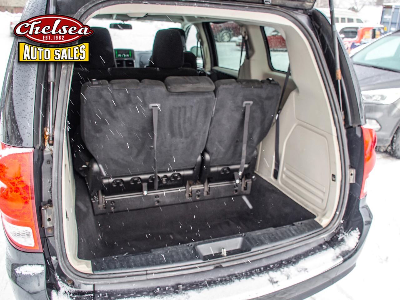 2015 Dodge Grand Caravan SE Photo