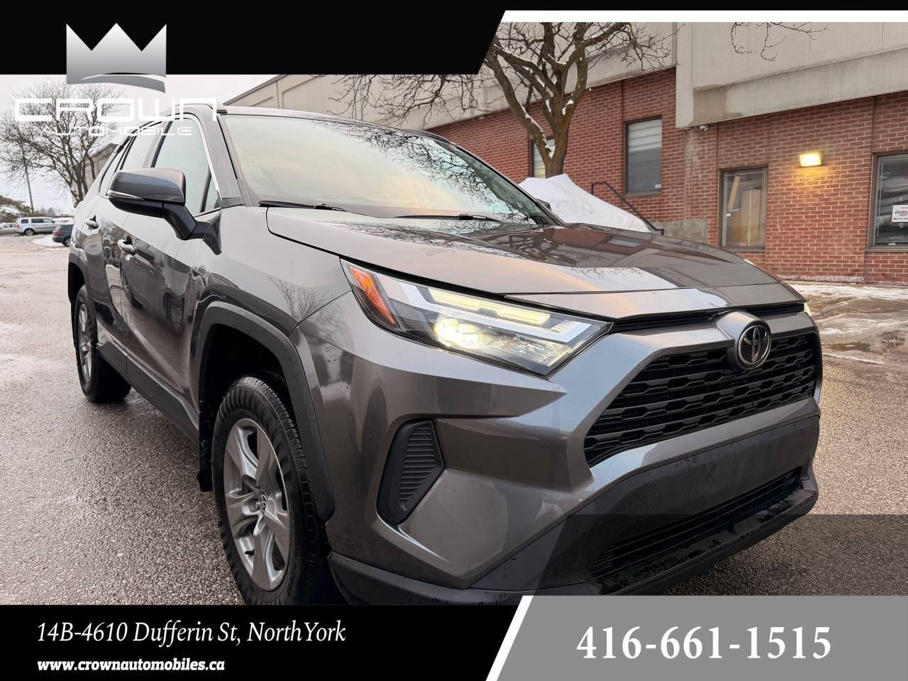 2022 Toyota RAV4 XLE AWD Photo
