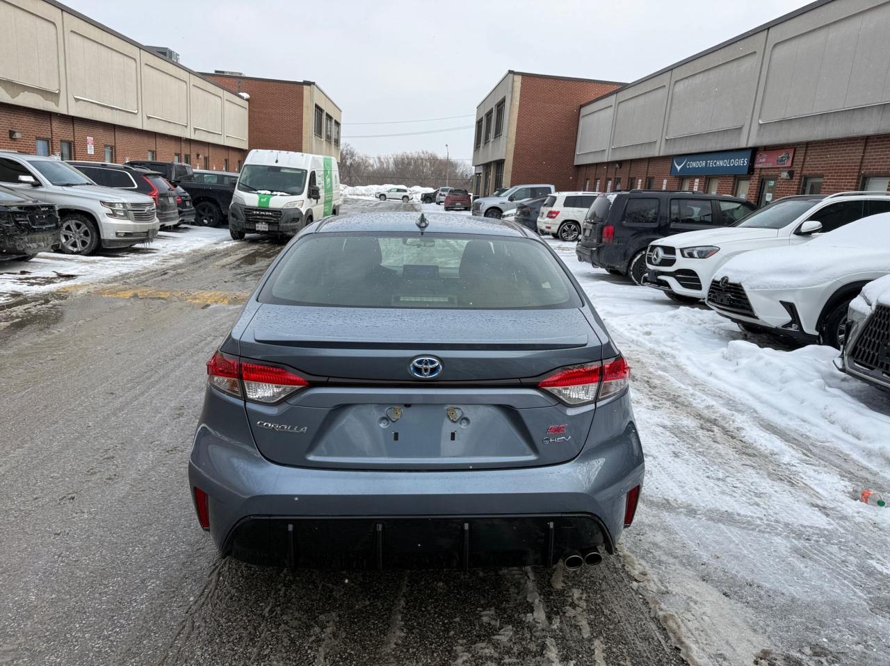 2025 Toyota Corolla Hybrid SE CVT AWD Photo