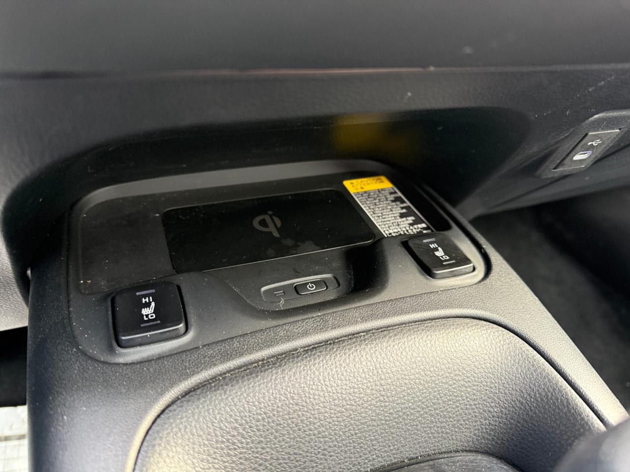 2025 Toyota Corolla Hybrid SE CVT AWD Photo