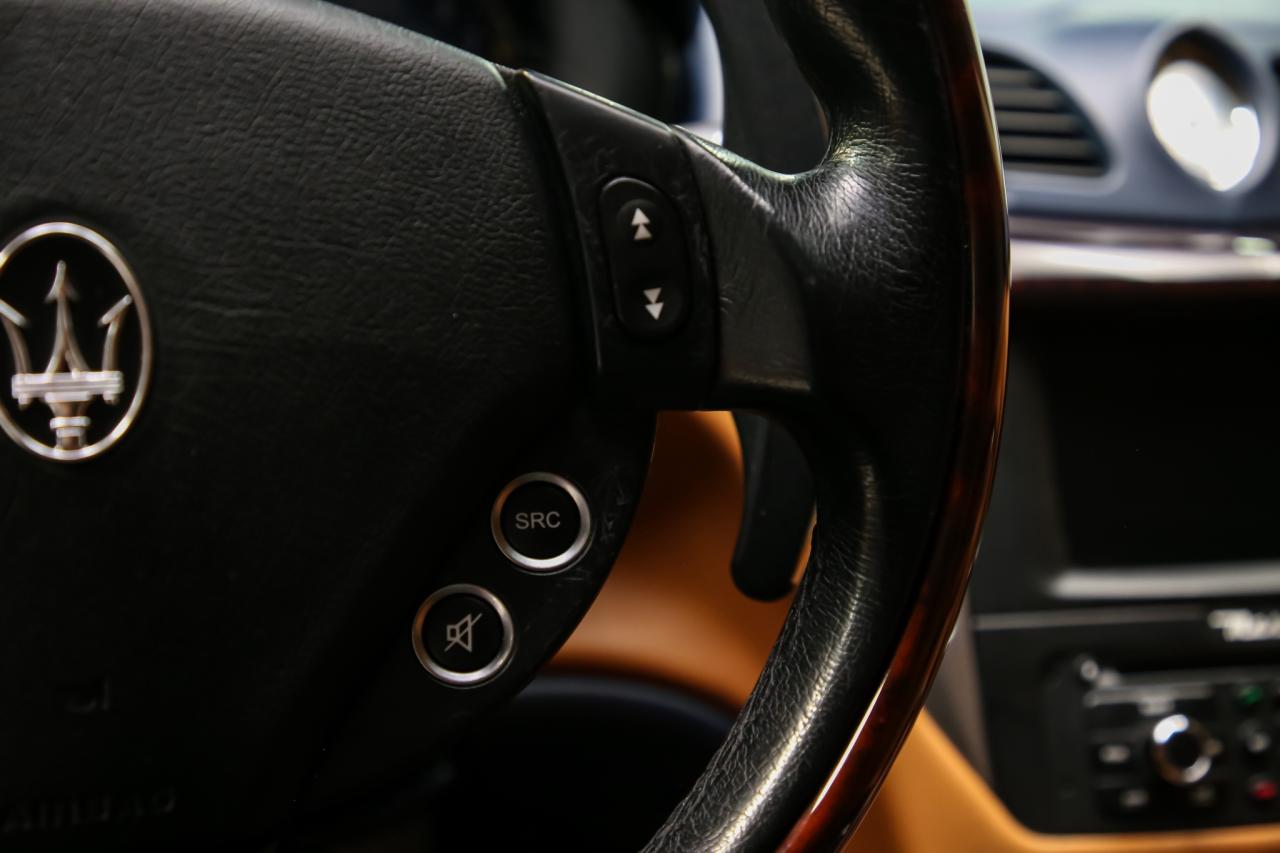 2015 Maserati GranTurismo SPORT COUPE 4.7 V8  BEIGEINT SPORTEXHAUST NAV BOSE Photo