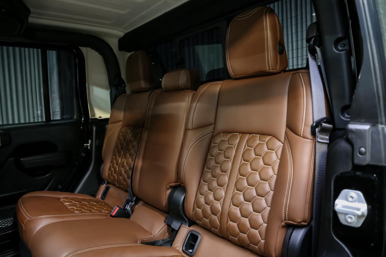 2021 Jeep Gladiator 4X4 DIESEL $130K BUILD CUSTOM.INT KEVLARPAINT RARE Photo