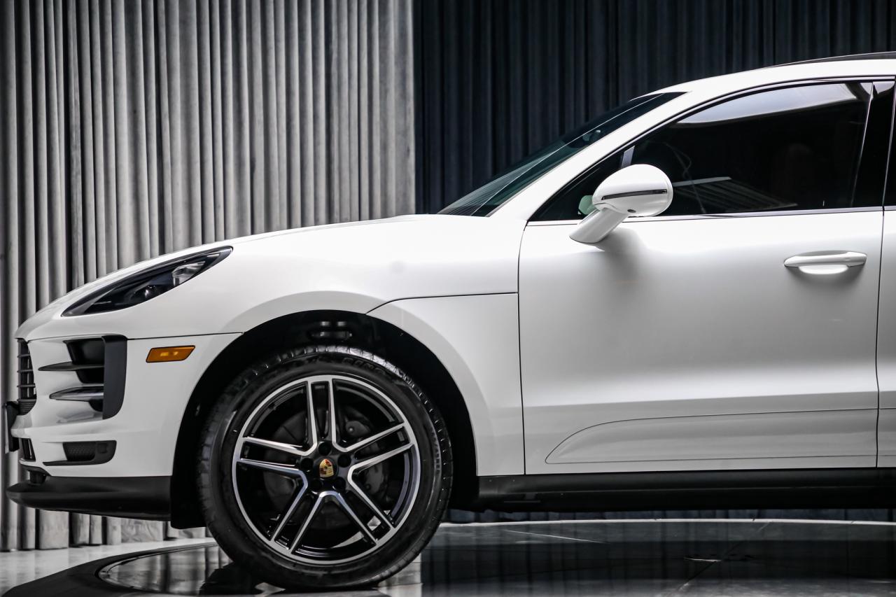 2020 Porsche Macan S PREMIUM PLUS AWD NOACCIDNT LOWKMS PDLS+ REDINT Photo