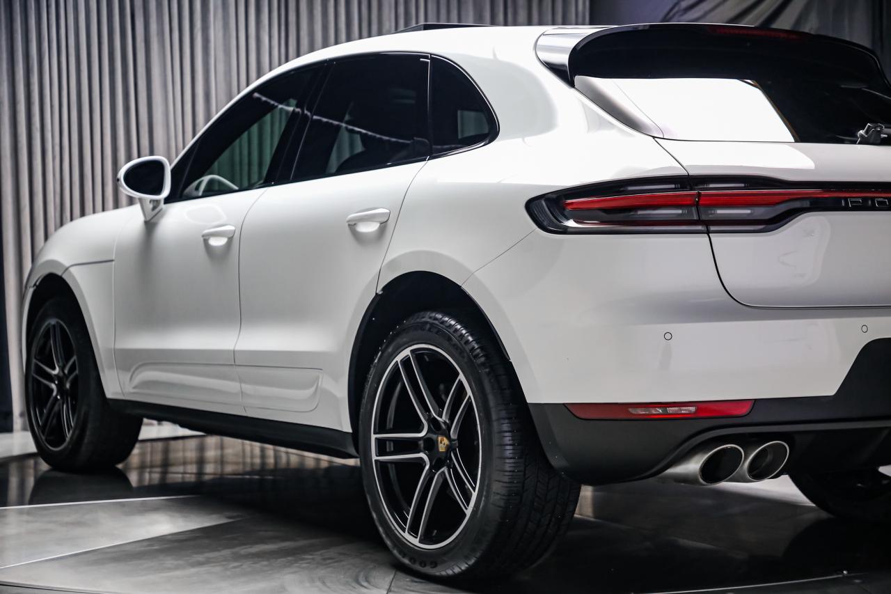 2020 Porsche Macan S PREMIUM PLUS AWD NOACCIDNT LOWKMS PDLS+ REDINT Photo