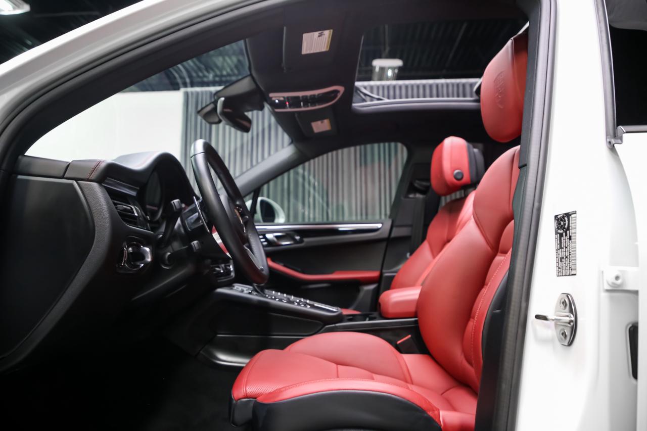 2020 Porsche Macan S PREMIUM PLUS AWD NOACCIDNT LOWKMS PDLS+ REDINT Photo