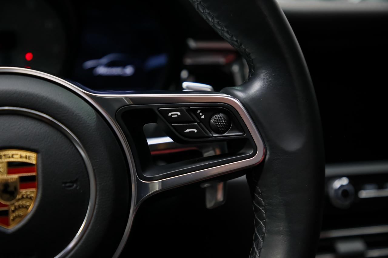 2020 Porsche Macan S PREMIUM PLUS AWD NOACCIDNT LOWKMS PDLS+ REDINT Photo