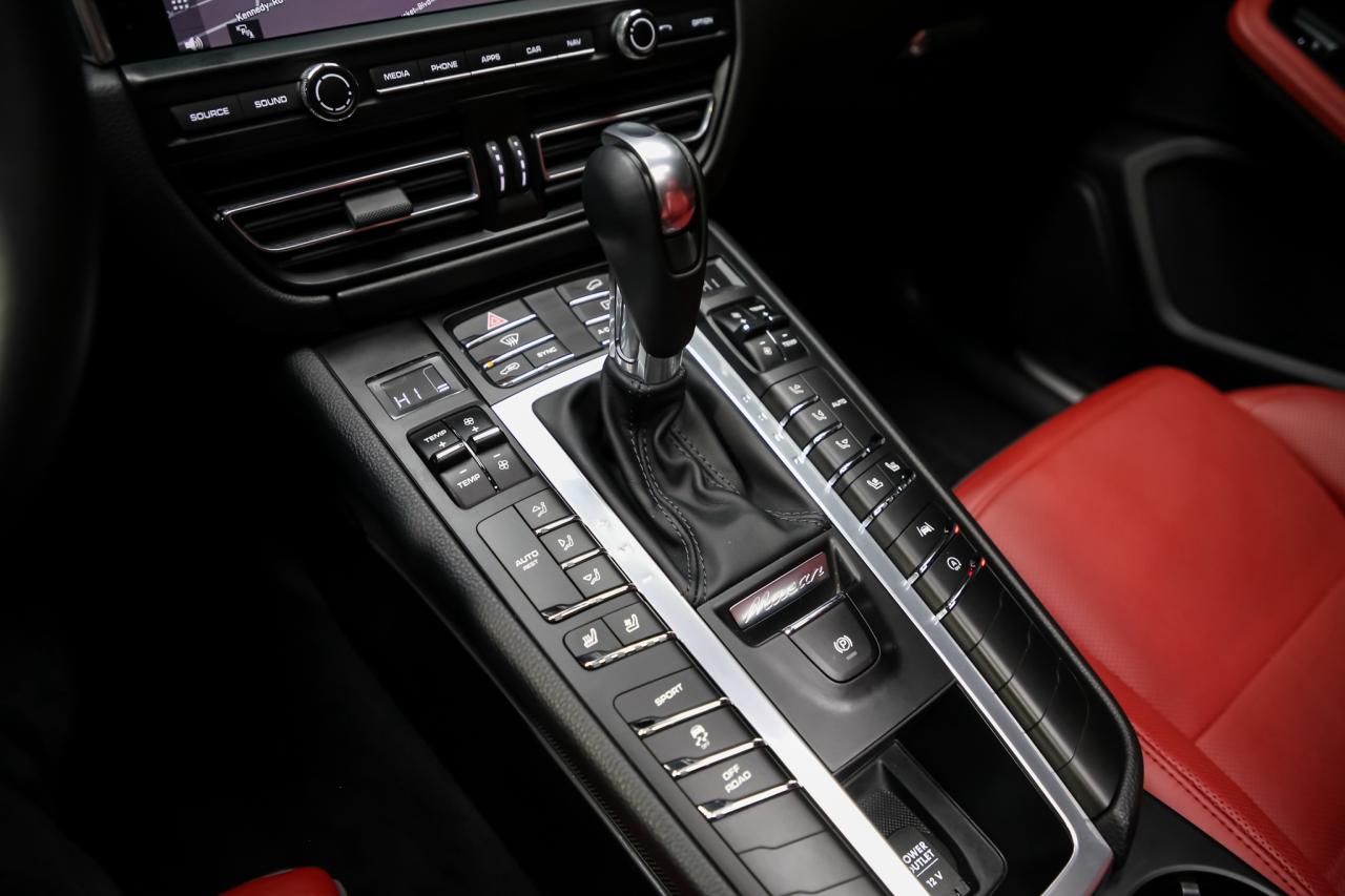 2020 Porsche Macan S PREMIUM PLUS AWD NOACCIDNT LOWKMS PDLS+ REDINT Photo