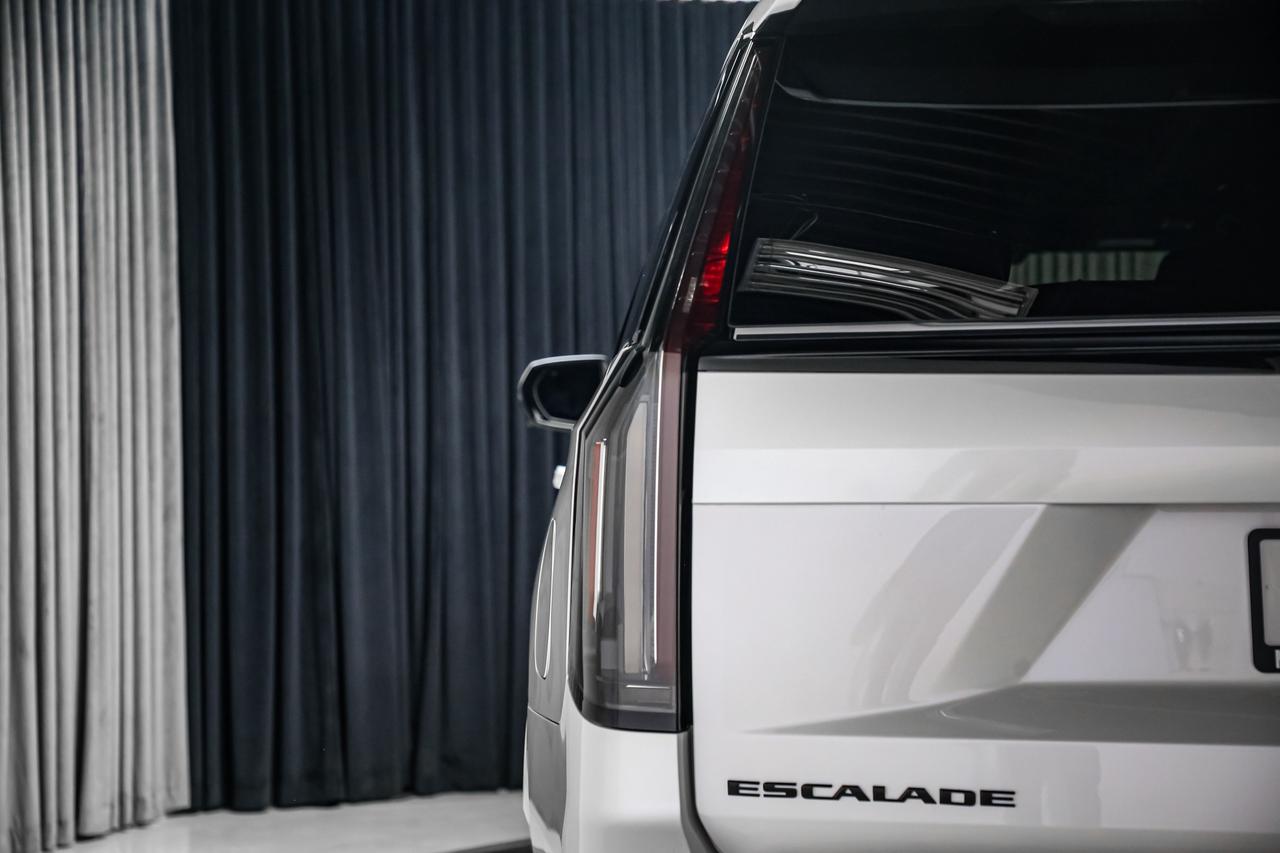 2022 Cadillac Escalade ESV SPORT PLATINUM 4WD REAR.TV NOACCIDENT SERV.REC Photo