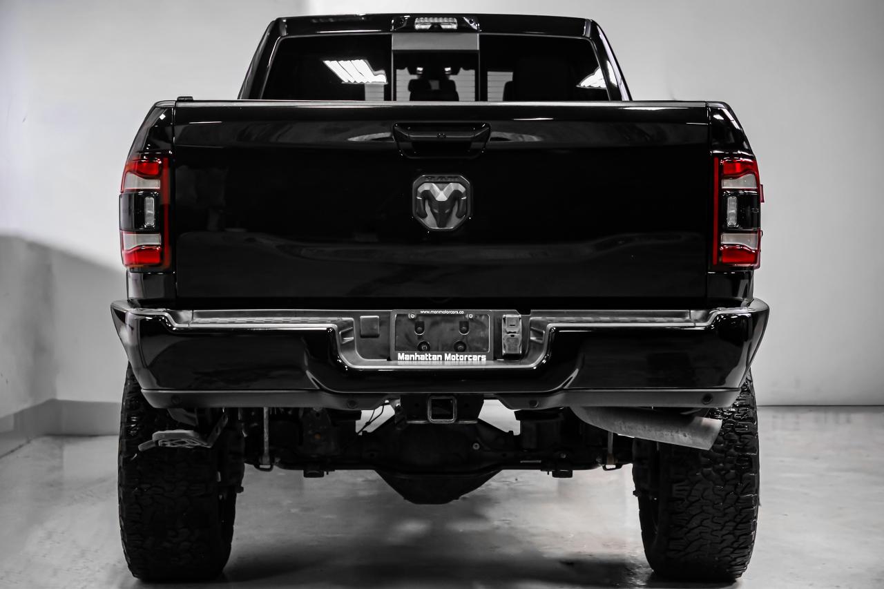 2022 RAM 2500 LARAMIE CREW CAB 6.7L CUMMINS NIGHT EDITION 4X4 Photo