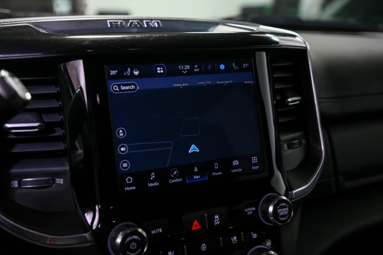 2022 RAM 2500 LARAMIE CREW CAB 6.7L CUMMINS NIGHT EDITION 4X4 Photo